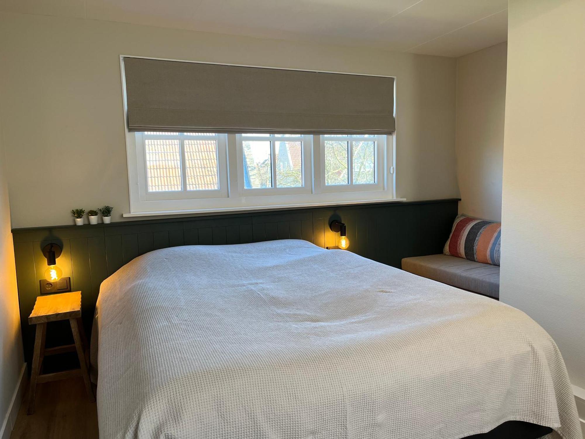 It Gasthus Apartment Baaiduinen Ngoại thất bức ảnh